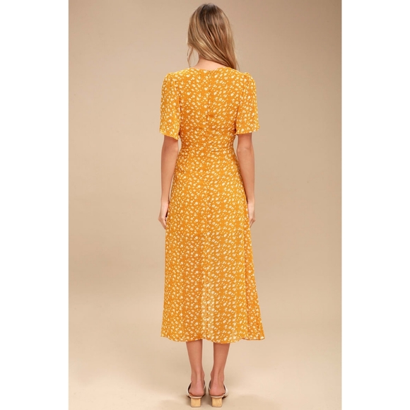 | lulu's after-bloom delight floral midi dress | - Picture 2 of 6